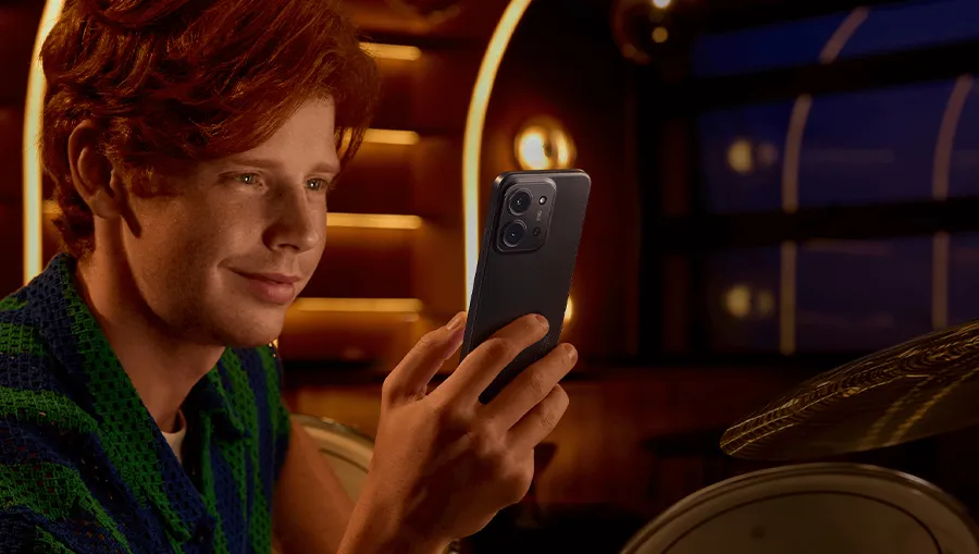 Дисплей 6.9 дюйма 120 Гц с защитой зрения TÜV Rheinland на Xiaomi Redmi 15C