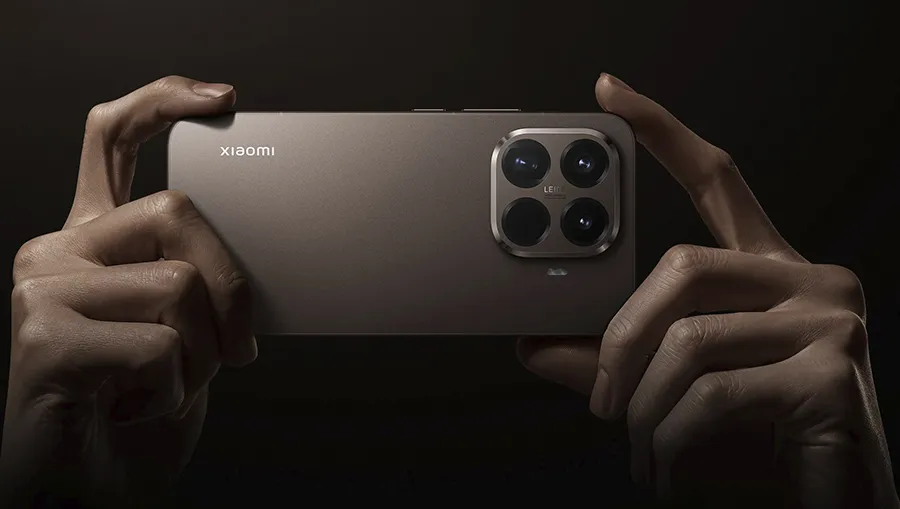 Профессиональная оптика Leica Summilux и сенсор Light Fusion 900