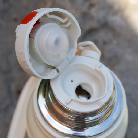 Термос Germ Coca-Cola 800ml Beige Gold, Цвет: Бежевый, изображение 6 - GOODMi